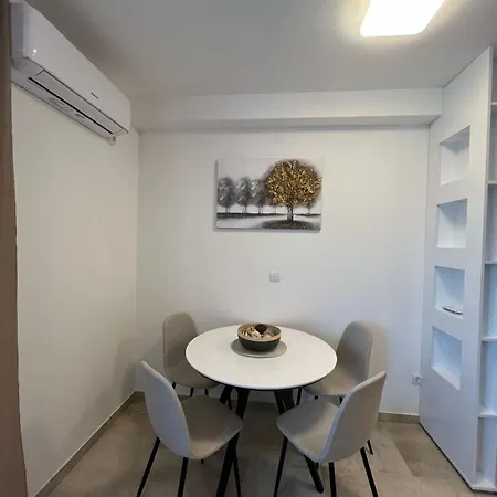 Apartment Lux Rose Kragujevac