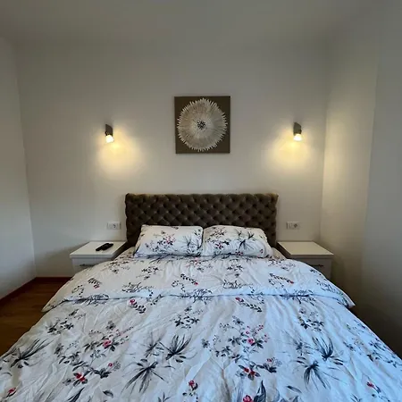 Lux Rose Apartment Kragujevac